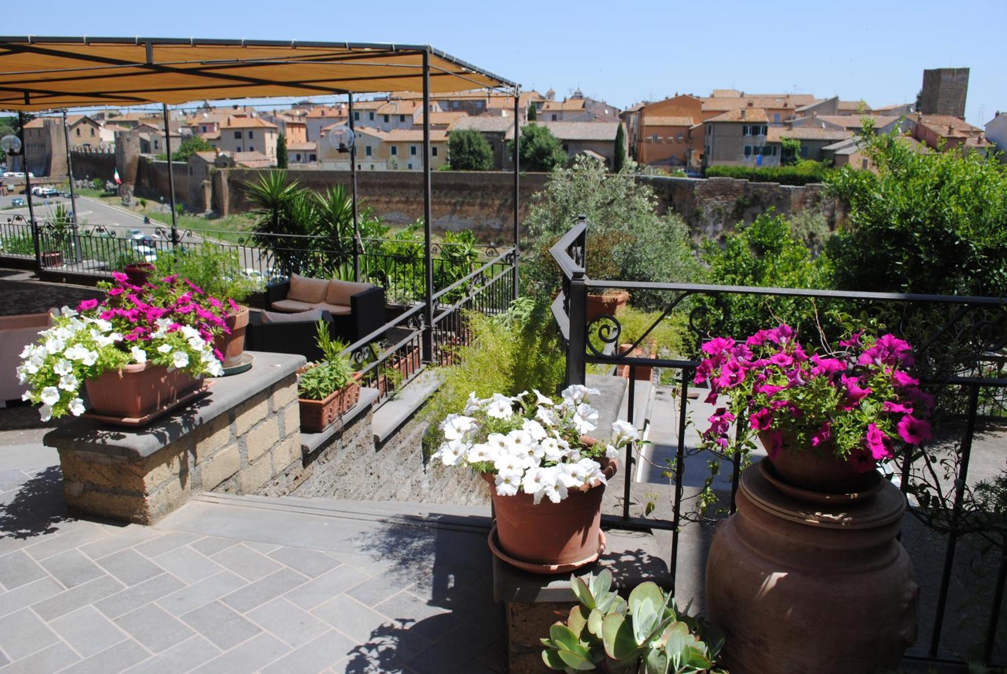 Hotel Tuscania Panoramico מראה חיצוני תמונה