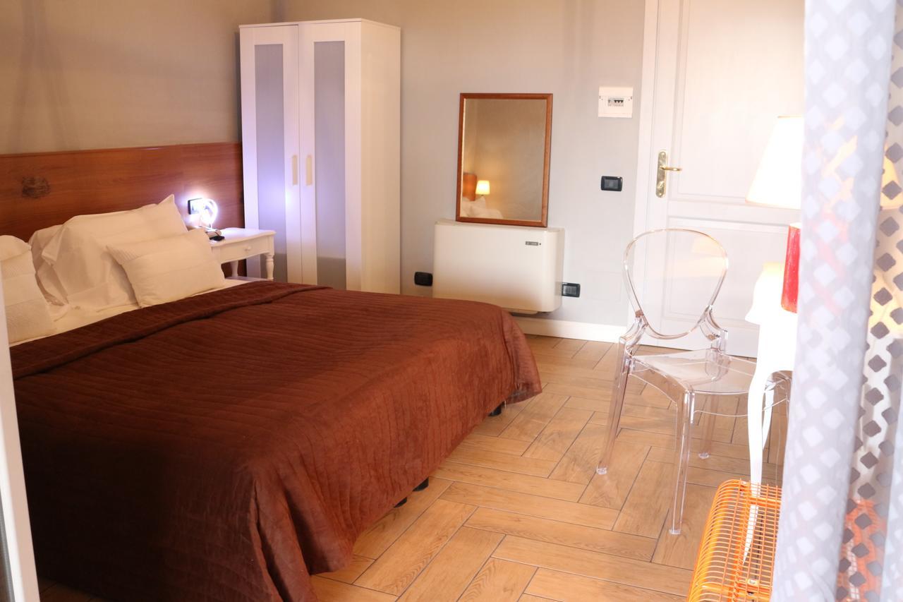 Hotel Tuscania Panoramico מראה חיצוני תמונה