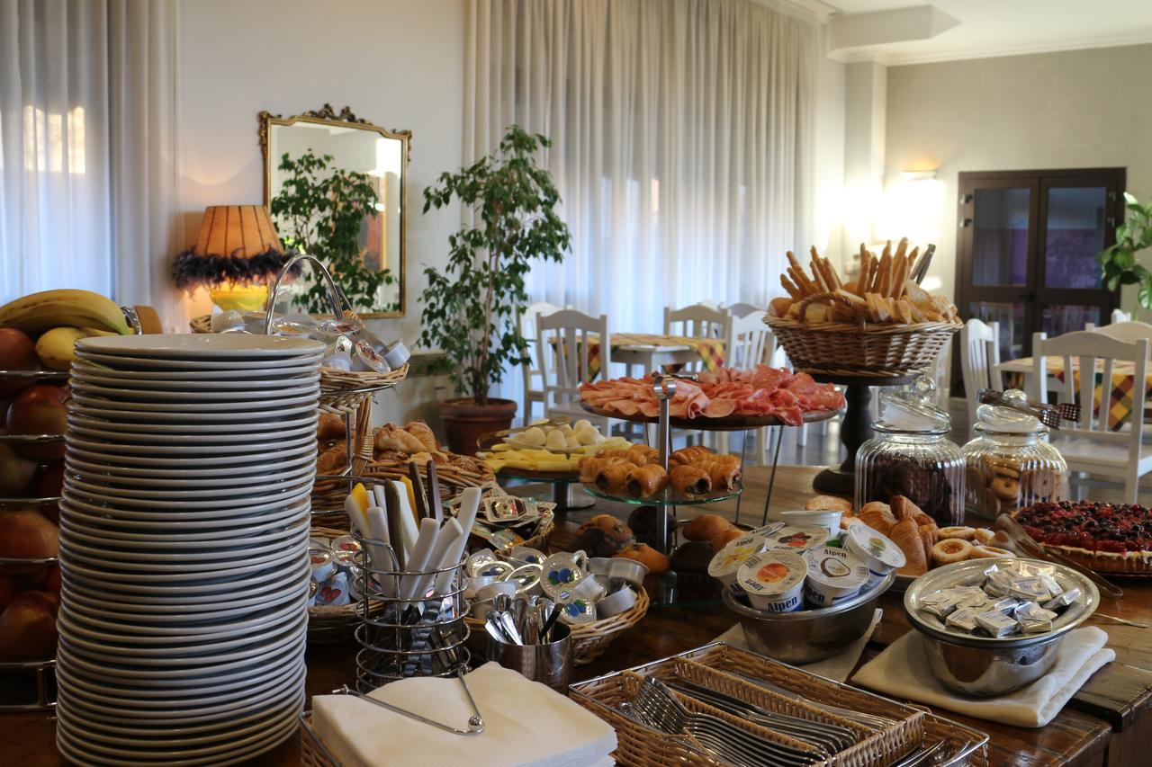 Hotel Tuscania Panoramico מראה חיצוני תמונה